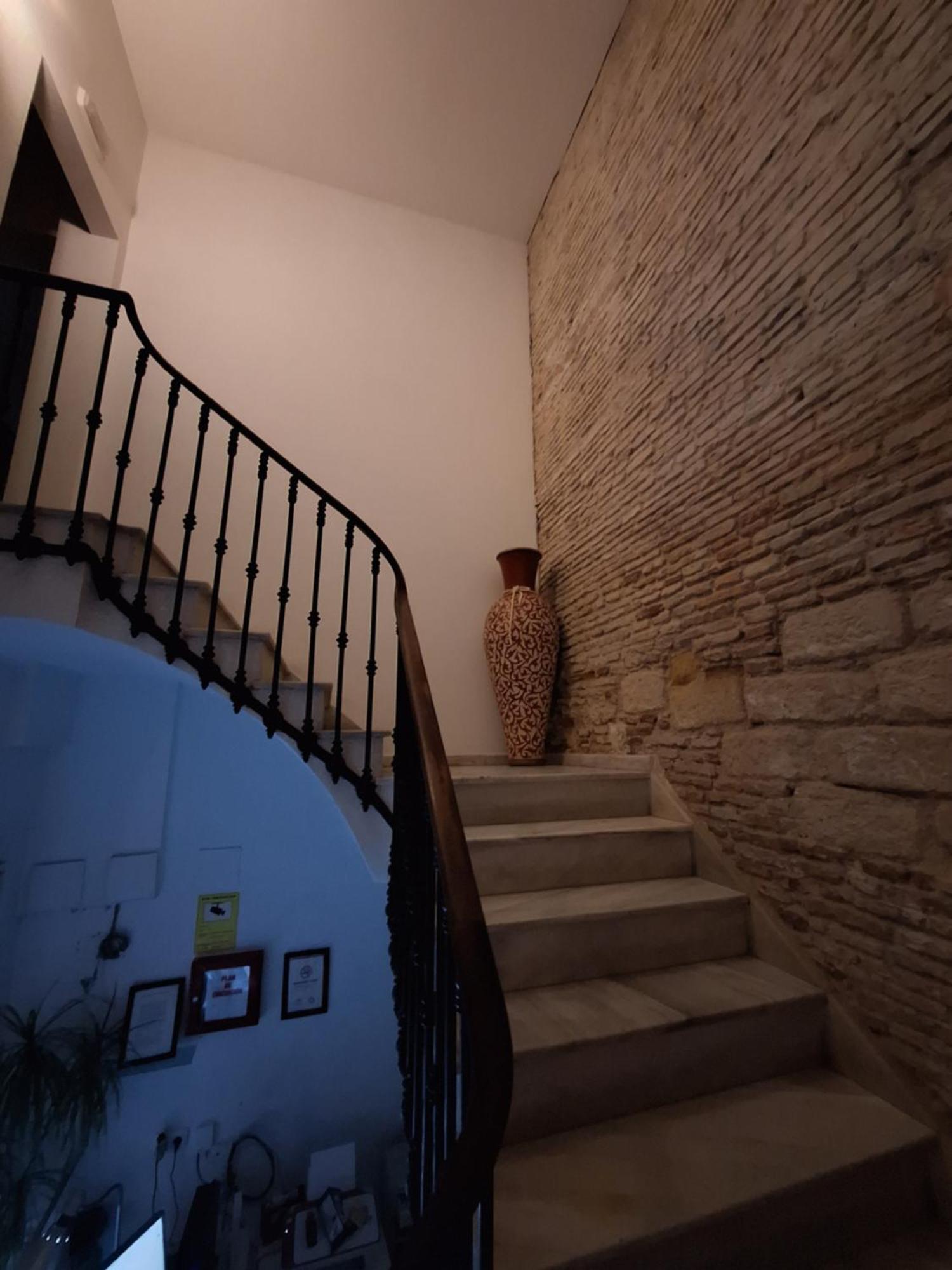 Hostal Fenix Jerez de la Frontera Esterno foto