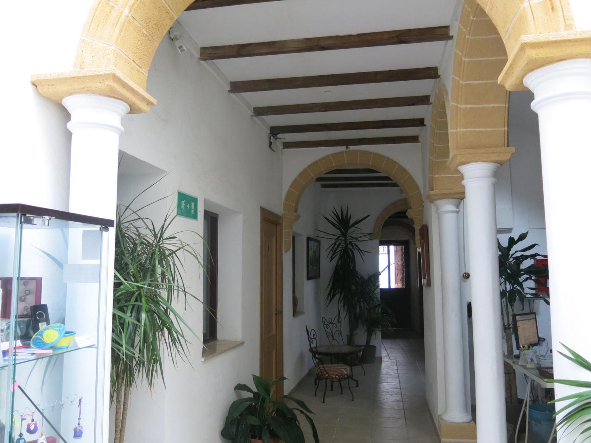 Hostal Fenix Jerez de la Frontera Esterno foto